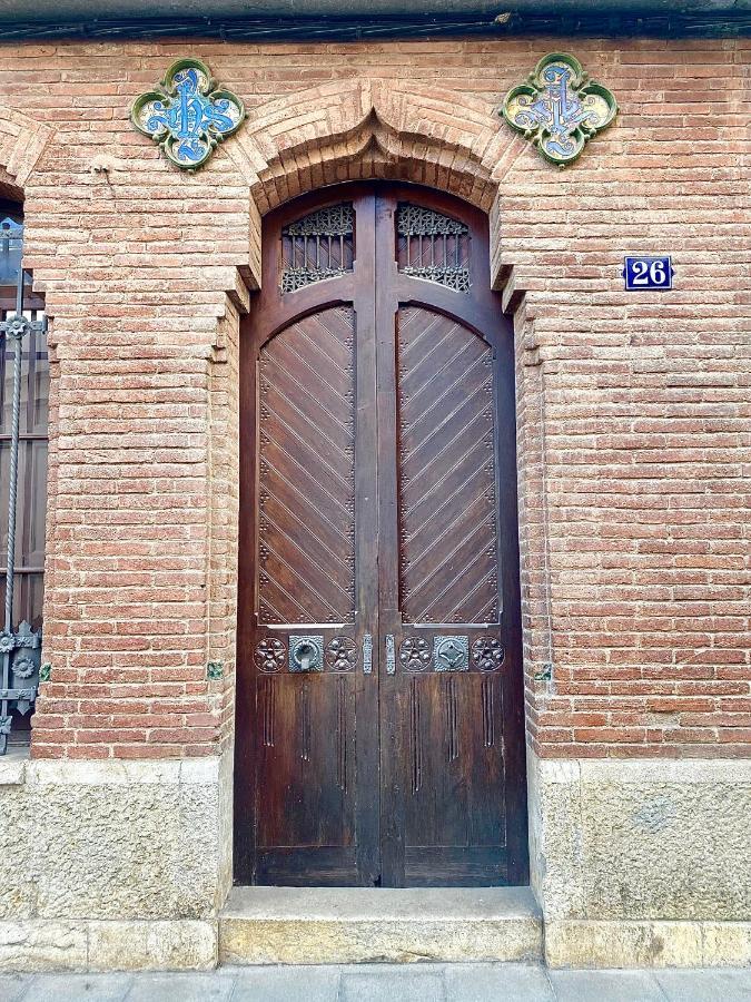 Апартаменты Ca N'Arago, Edificio Modernista Del Arquitecto Rafael Maso Санта-Колома-де-Фарн Экстерьер фото